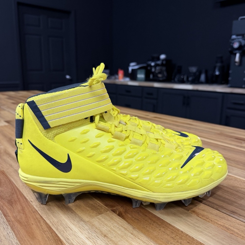 Nike Force Savage Pro 2 Football Cleats Yellow AH4000-700 Men's Sz 10.5